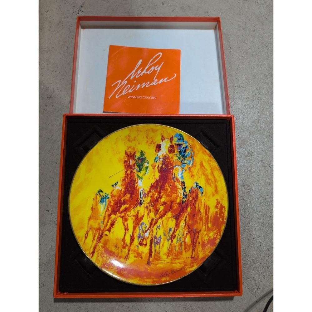 Royal Doulton LeRoy Neiman Winning Colors Limited Plate Horse Racing W Box
